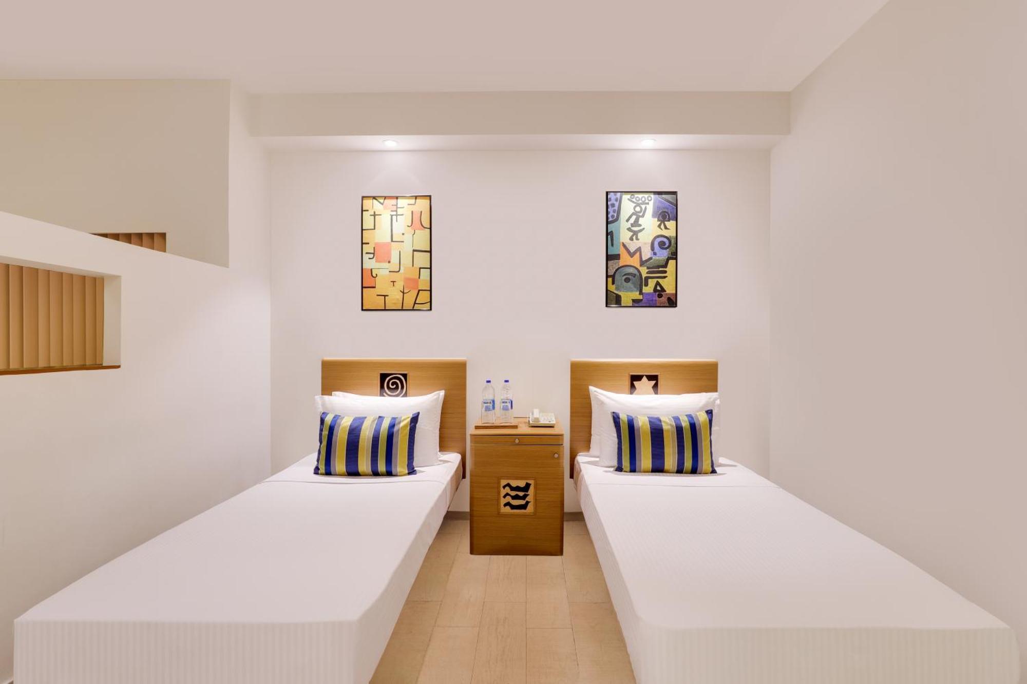 Lemon Tree Hotel, Indore Buitenkant foto